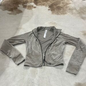 Lululemon size 4 jacket ribbed